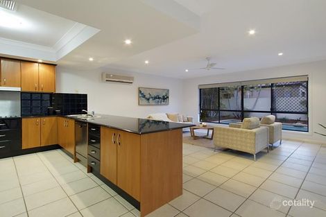Property photo of 18 Ken Crescent Helensvale QLD 4212