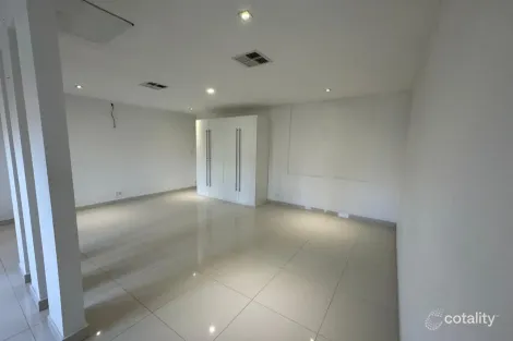 Property photo of 10 Doral Grove Luddenham NSW 2745