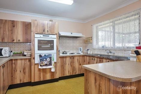 Property photo of 10 Karangal Crescent Buff Point NSW 2262