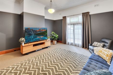 Property photo of 10 Urquhart Street Horsham VIC 3400