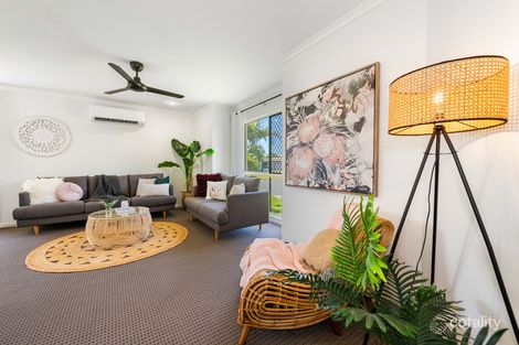 Property photo of 17 Spinks Court Eimeo QLD 4740