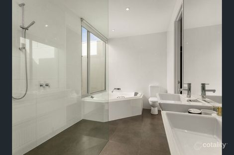 Property photo of 169 Arthurton Road Northcote VIC 3070