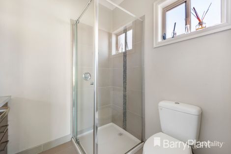 Property photo of 73 Bronson Circuit Hoppers Crossing VIC 3029