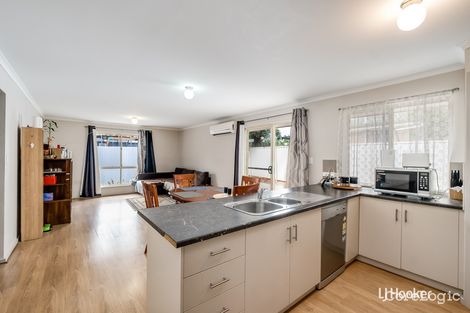 Property photo of 40 Barrington Road Elizabeth Downs SA 5113