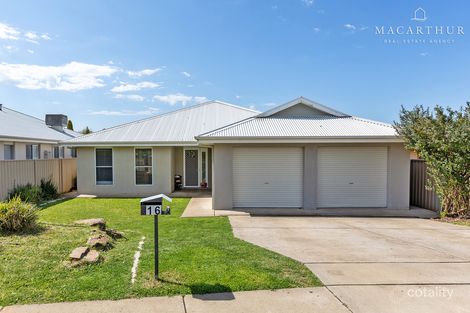 Property photo of 16 Bindari Avenue Glenfield Park NSW 2650