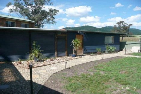 Property photo of 8 Wallace Drive Buckland VIC 3740
