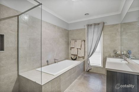 Property photo of 71 Settlers Run Botanic Ridge VIC 3977