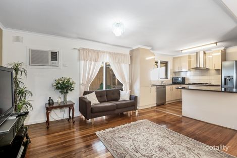 Property photo of 19 Hurlstone Crescent Mill Park VIC 3082