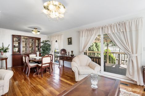 Property photo of 19 Hurlstone Crescent Mill Park VIC 3082