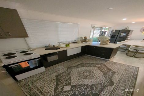 Property photo of 1 Desert Willow Way Fitzgibbon QLD 4018