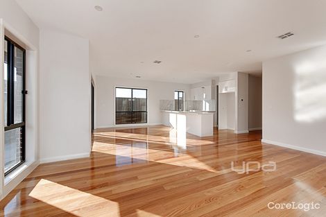 Property photo of 19 Luster Circuit Greenvale VIC 3059