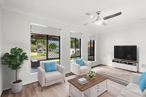 Property photo of 16 Lanyard Place Redland Bay QLD 4165