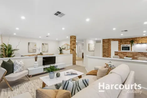 Property photo of 120 Glencoe Loop Kinross WA 6028