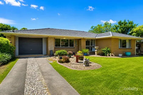 30 Hawthorn Lane, Bright, VIC 3741