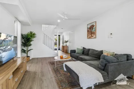 Property photo of 5/1501 Wynnum Road Tingalpa QLD 4173