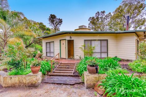 60 Raeburn Rd, Roleystone, WA 6111