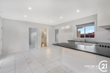 Property photo of 8 Conrad Street Wetherill Park NSW 2164