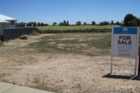 17 Melrose Cres, Yarrawonga, VIC 3730