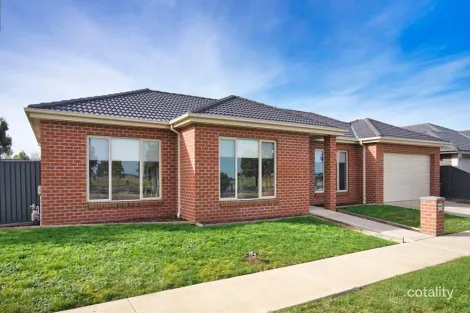 32 Wilmott St, Lucas, VIC 3350
