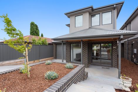 13a Monteith Cres, Endeavour Hills, VIC 3802