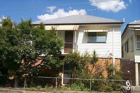 Property photo of 56 Lockerbie Street Kangaroo Point QLD 4169