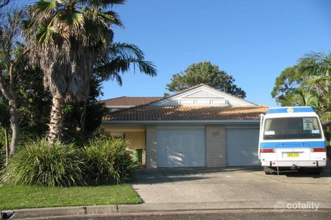 38 Pacific Pde, Tuncurry, NSW 2428