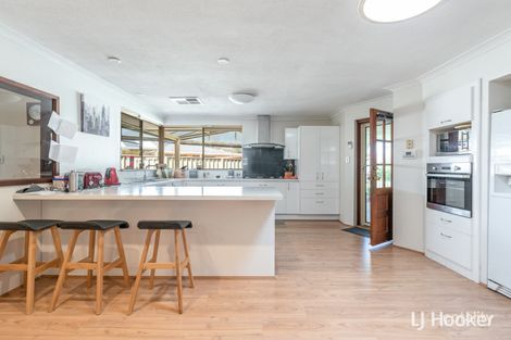 Property photo of 4 Glen Court Thornlie WA 6108
