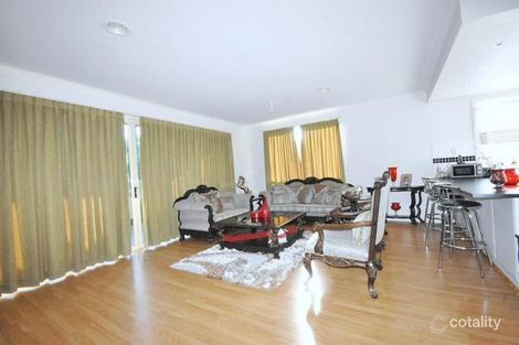 Property photo of 4 Pymble Gardens Craigieburn VIC 3064