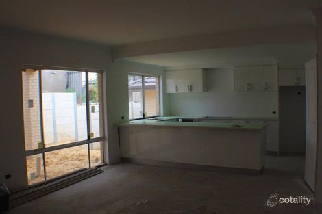 Property photo of 4/8 Devon Court Warwick WA 6024