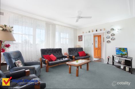 Property photo of 11 Durack Avenue Mount Warrigal NSW 2528