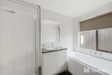 Property photo of 20 Manooka Road Brookfield VIC 3338