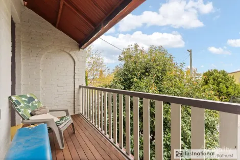 Property photo of 61 Carlingford Street Bathurst NSW 2795