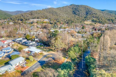Property photo of 2 Riverside Avenue Bright VIC 3741