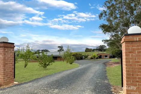 80 Normans Rd, Young, NSW 2594