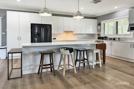 Property photo of 80 Normans Road Young NSW 2594
