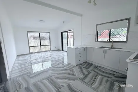 Property photo of 10 Thunderbolt Drive Raby NSW 2566