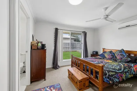 Property photo of 30 Bronco Crescent Gracemere QLD 4702