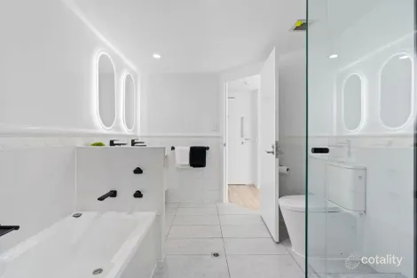 Property photo of 205/5-19 Palm Avenue Surfers Paradise QLD 4217