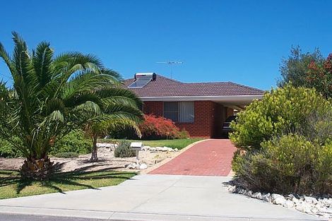 Property photo of 8 Stuart Place Two Rocks WA 6037