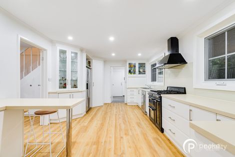 Property photo of 6 Campbell Street Berwick VIC 3806