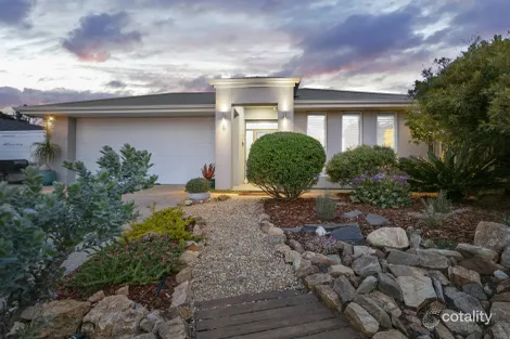 6 Resolute Ave, Normanville, SA 5204