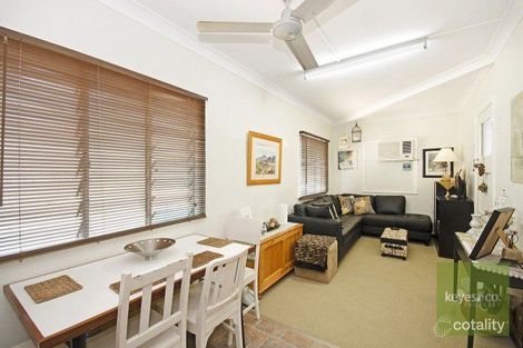 12 Humphrey St, West End, QLD 4810