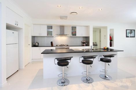 Property photo of 15 Seeana Crescent Bridgeman Downs QLD 4035