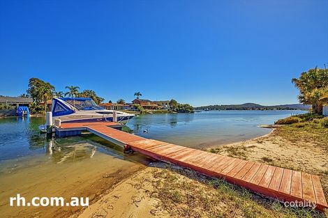 Property photo of 24 Salacia Close St Huberts Island NSW 2257