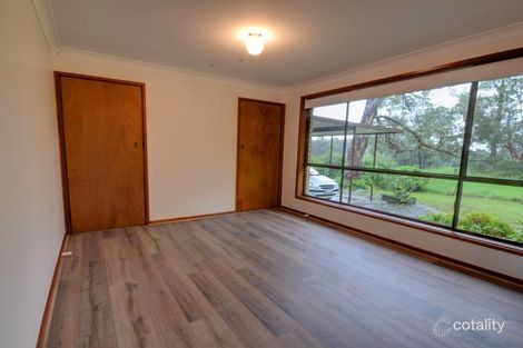 Property photo of 8 Alma Place Thirlmere NSW 2572