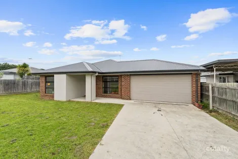 14 Mills St, Heyfield, VIC 3858