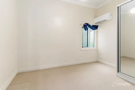 Property photo of 31 Agnes Street The Range QLD 4700