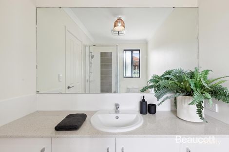Property photo of 23 Gatton Way Embleton WA 6062