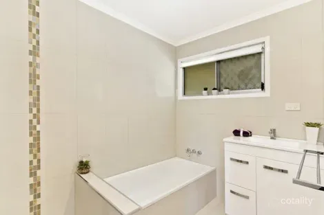 Property photo of 5 Walcha Court Beenleigh QLD 4207