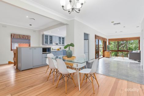 Property photo of 26 Hillsyde Parade Strathmore VIC 3041